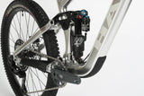 Haro Bikes Greer LTD 1 27.5/29 Raw Large